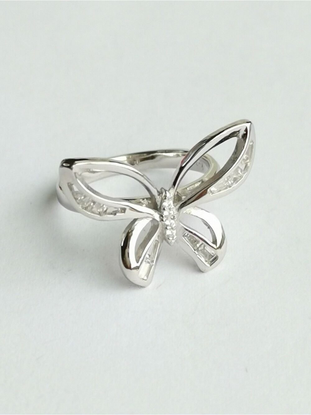 Butterfly  CZ Ring In Sterling Silver Size 6 🆕